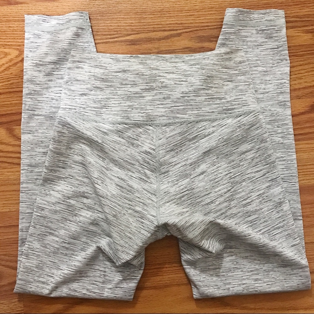 💌 SOLD 💌 Lululemon Wunder Under 7/8 Tight